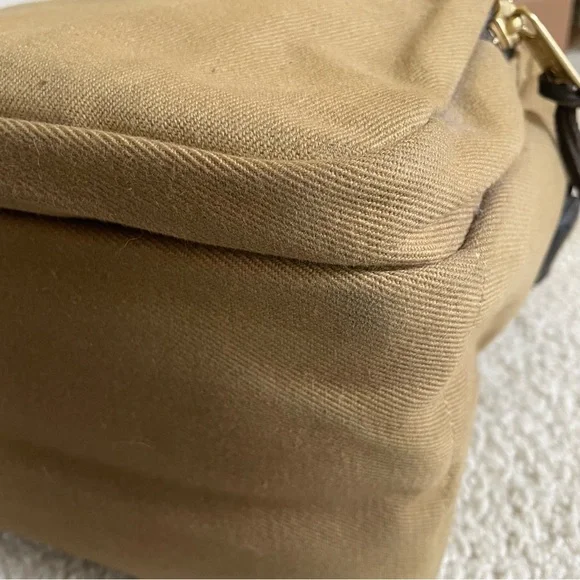 Filson 258 padded computer briefcase bag - tan - Picture 6 of 9